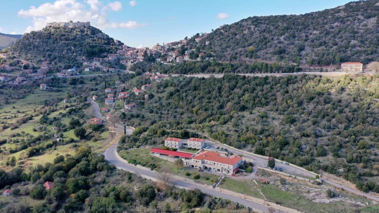 Hotel Pelasgos Каритена Экстерьер фото